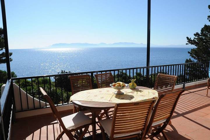 Villa pour 4 personnes, avec balcon et jardin à San Vito Lo Capo