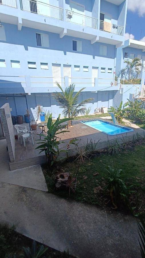 Casas e apartamentos de temporada para 2 pessoas, com terraço e piscina em Jacareí