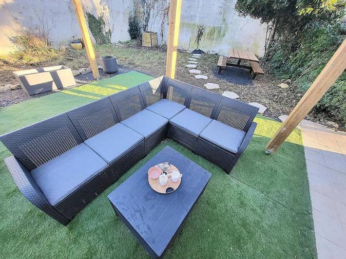 Location de vacances pour 6 personnes, avec Terrasse et Jardin à Loubajac - 2