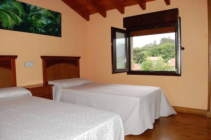 House For 5 People 5 Minutes From The Beach in Ribadedeva, Côte Cantabrique
