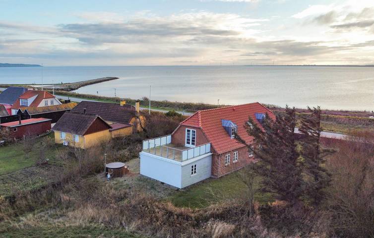 Ferienhaus für 12 Personen, mit Sauna und Terrasse in Agger - 2