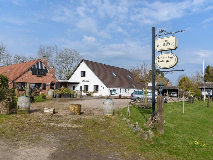 Landhotel Zum Alten Krug - Standard Doppelzimmer, 15 qm, max. 2 Personen in Wangerland, Südliche Nordseeküste