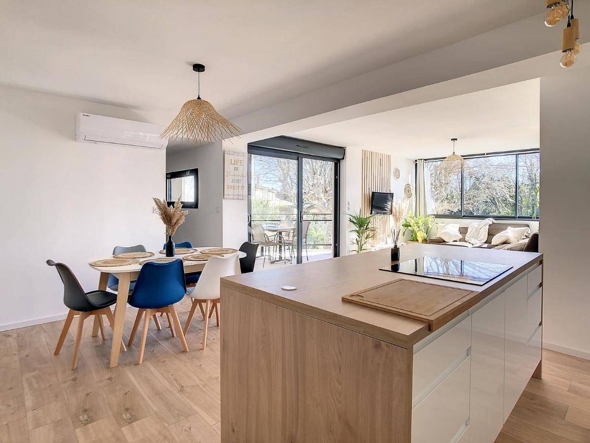Appartement entier, ** Superbe appartement sur le canal du midi ** in La Redorte, Région de Carcassonne