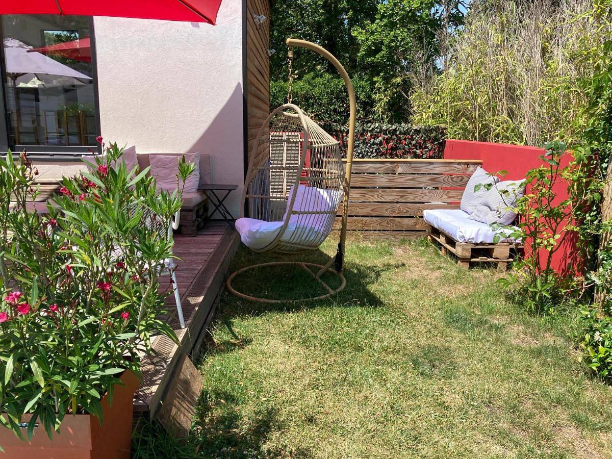 Villa 7 chambres piscine 35 mn Paris in Verneuil-sur-Seine, Yvelines