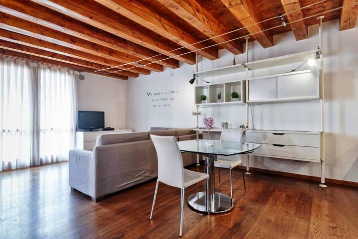 Appartamento per 2 persone, con Balcone e Terrazza nonché Giardino e Panorama a Vicenza