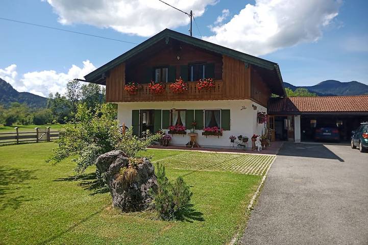 Gîte pour 4 personnes, avec Balcon à Jachenau