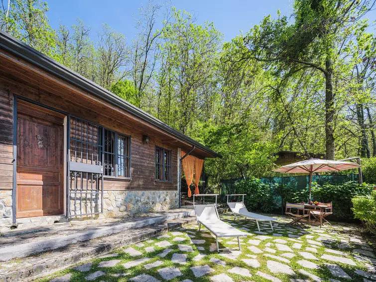 Haus 4 Personen in Massa, Italienische Riviera