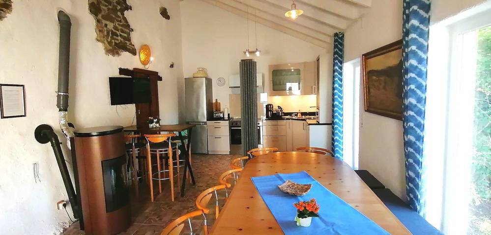 Ferienhaus für 14 Personen, mit Balkon und Terrasse sowie Garten in der Südeifel - 4