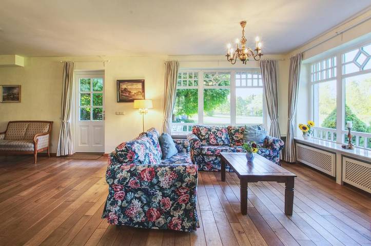 Ferienhaus für 6 Personen, mit Terrasse und Garten sowie Ausblick in Marlow - 2