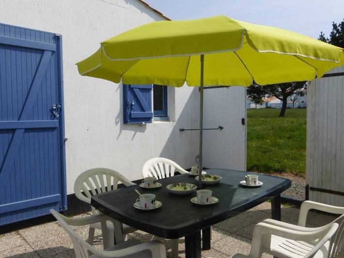 Ferienhaus für 5 Personen, mit Terrasse und Pool
