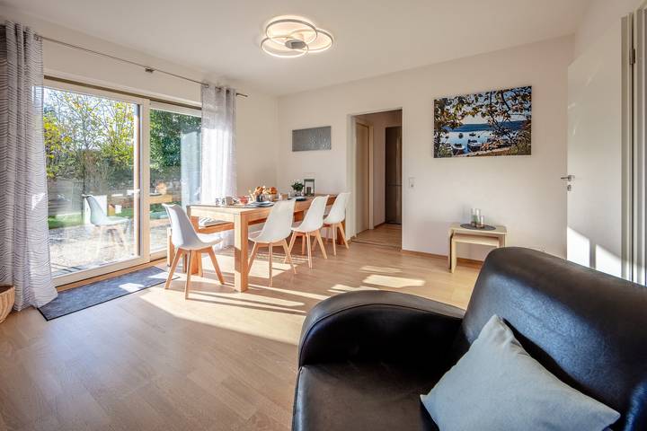 Ferienwohnung für 6 Personen, mit Garten und Seeblick in Untersee - 2