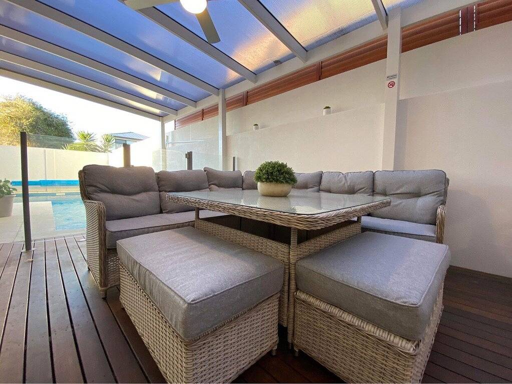 5 Star- Luxurious West Beach holiday home with pool - 100 mtrs from the Beach! in Adelaide, South Australia