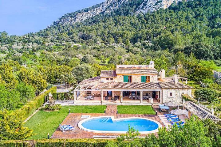 Ferienhaus 'Finca Rafalet' mit Pool, WLAN, Klimaanlage & Garten in Vall de Colonya, Pollença