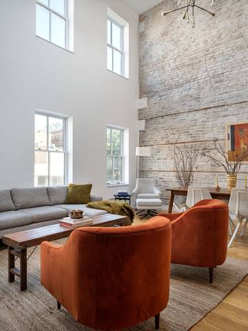 Vacation Rental for 10 Guests in Manhattan, New York City, Picture 1