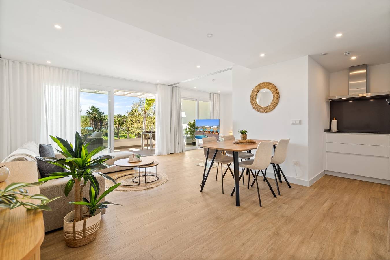 Ganze Wohnung, Stylish 2-Bed Apartment - Alcazaba Lagoon in Alcazaba Lagoon, Casares