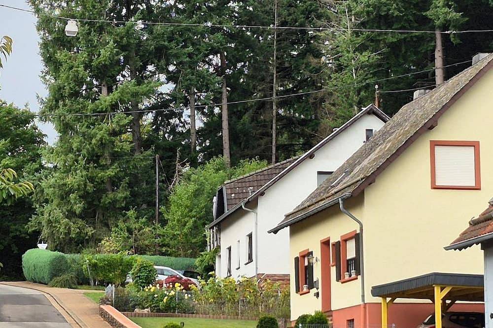 Apartamento entero, Vacation apartment Heilklima in Weiskirchen, Saar-Nahe-Bergland