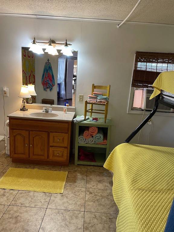 Waterfront on Ky lake ☀️ kayaks🕶️ in Kentucky Lake