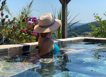 Gîte pour 2 personnes, avec jacuzzi et piscine dans Saône-et-Loire