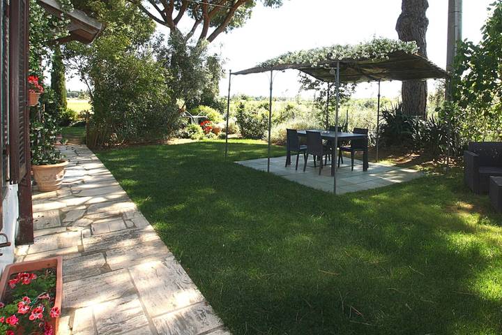 Agriturismo per 6 persone, con Giardino ad Orbetello