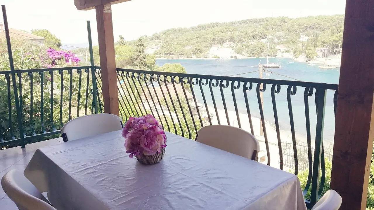 Ganze Ferienwohnung, Ferienwohnung für 4 Personen (34 m²) in Rogač in Rogac, Solta