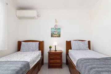 Villa for 8 People in Tavira, Parque Natural da Ria Formosa, Photo 4