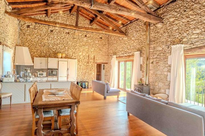 Maison de vacances pour 2 personnes, avec jardin ainsi que vue et piscine