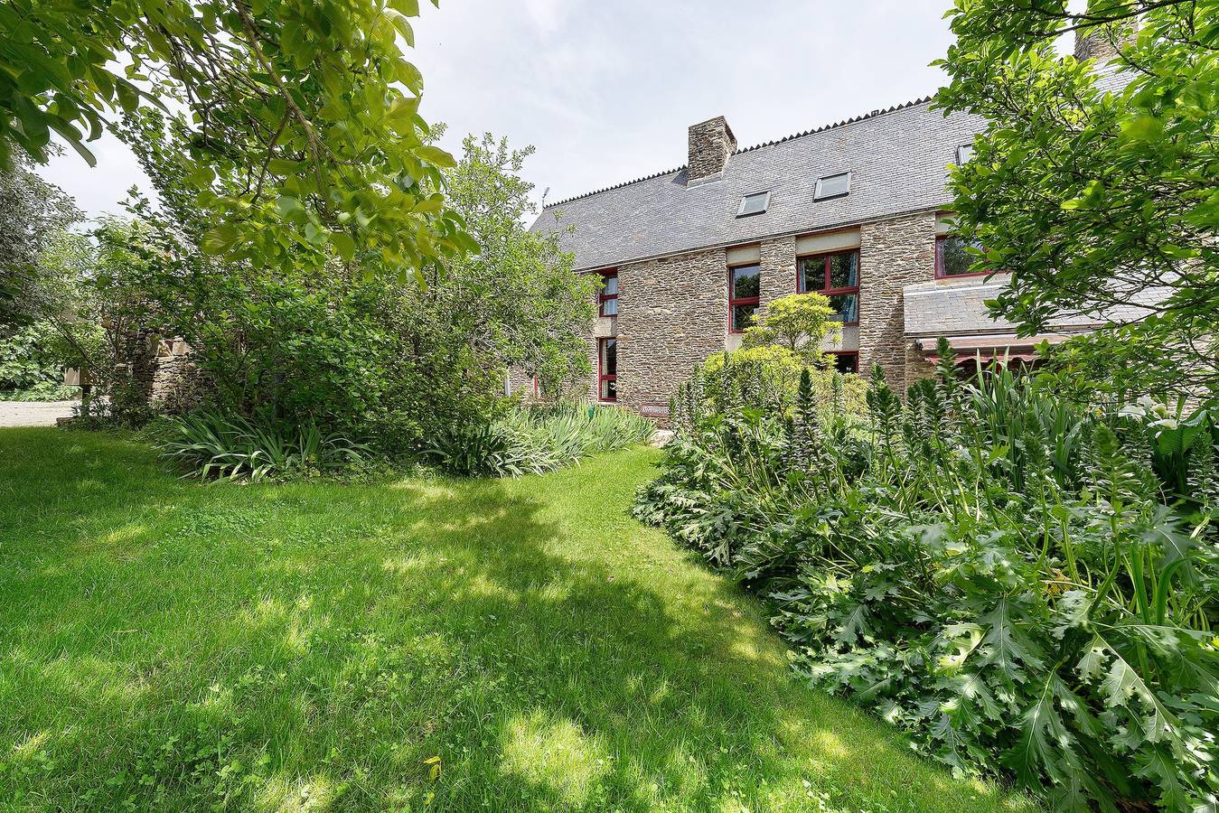 Maison de vacances 'Grand Gîte - Ferme De' avec jardin commun et Wi-Fi in Plouvorn, Ceinture Dorée
