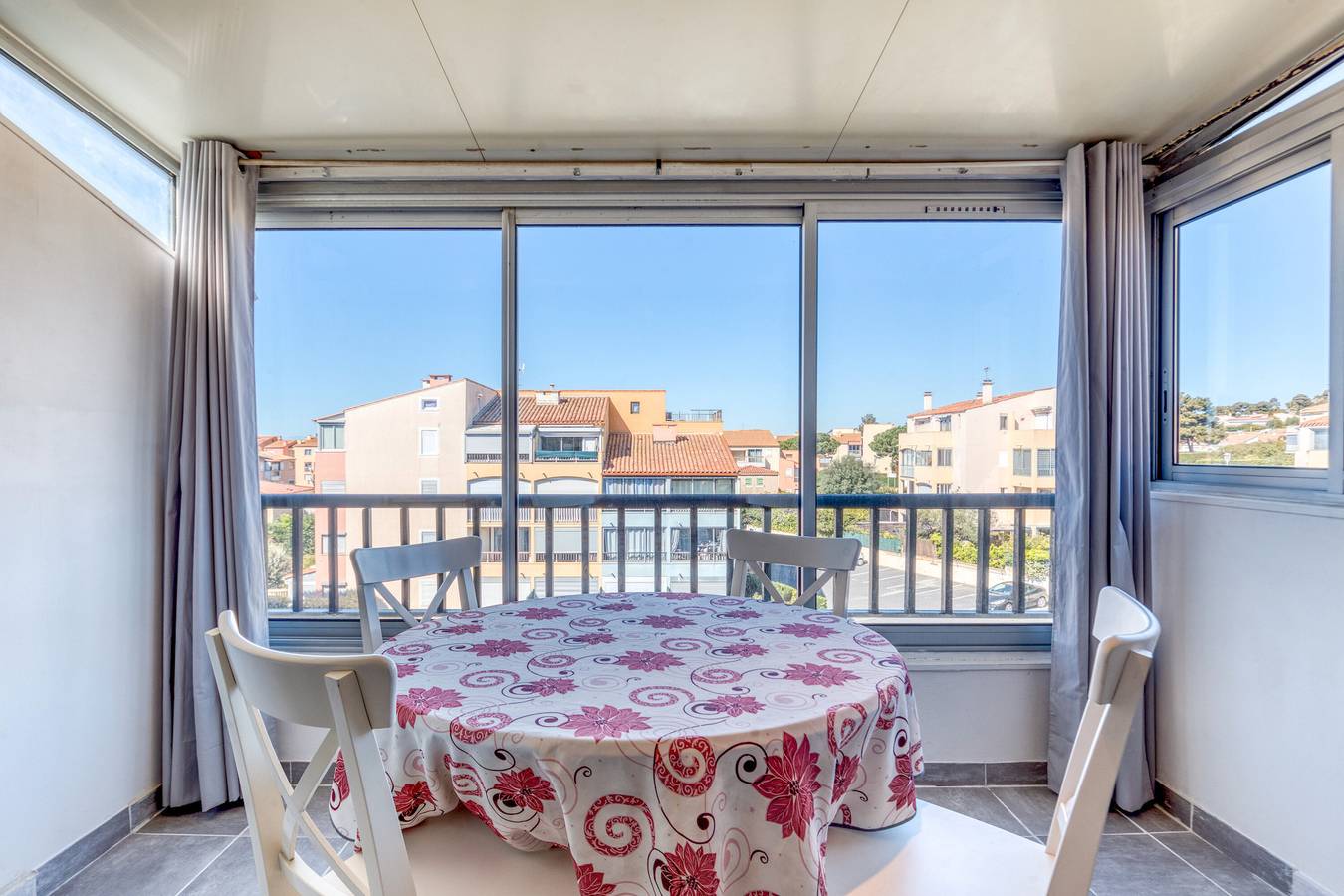 Appartement entier, Appartement 'T2 Mont St Martin' avec balcon in Cap d'Agde, Agde