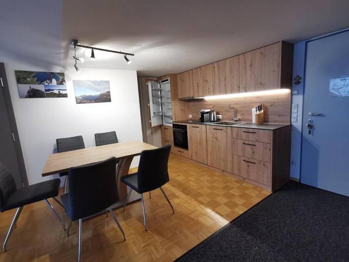 Ferienwohnung für 4 Personen, mit Ausblick und Balkon in Warth - 3