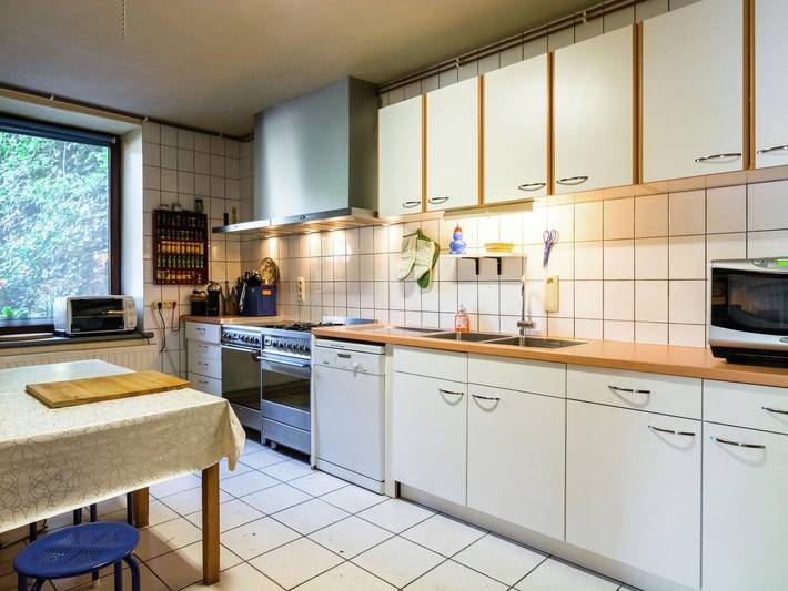 Location de vacances pour 20 personnes, avec jardin à Rendeux - 2