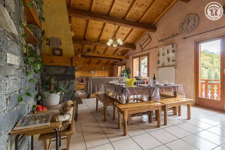 Gîte pour 10 personnes, avec balcon dans Les Trois Vallées - 3