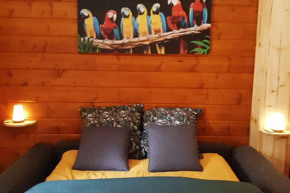 Appartement entier, Gite du chalet - le studio en pleine nature classé meublé de tourisme 2 étoiles in Seuzey, Région de Commercy