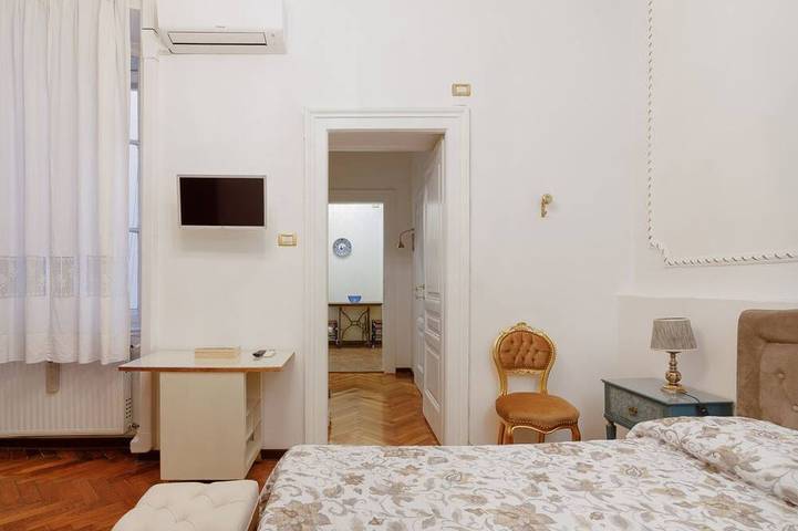 Appartamento intero, Elegante appartamento d’epoca in centro a Trieste in Trieste, Trieste e dintorni