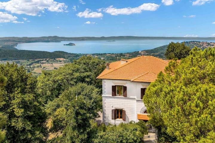 B&b per 2 persone, con Terrazza e Giardino a Montefiascone
