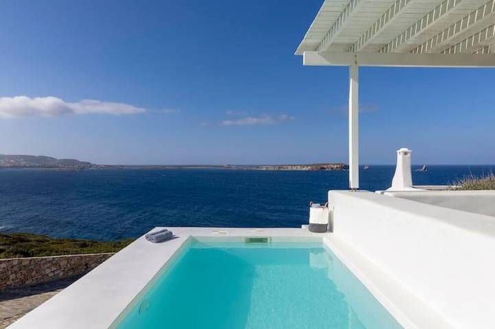 Villa for 10 people, with balcony - 1