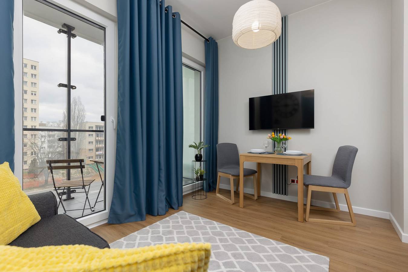 Cały apartament wypoczynkowy, Compact Studio in Wola | Balcony | Air Conditioning in Warszawa, Mazowsze