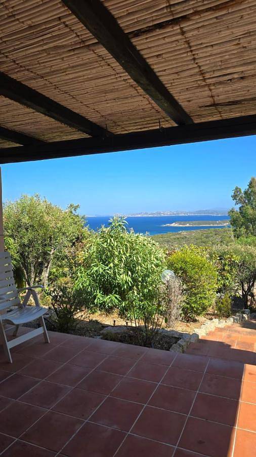 Villa per 4 persone, con giardino e panorama in Santa Teresa Gallura