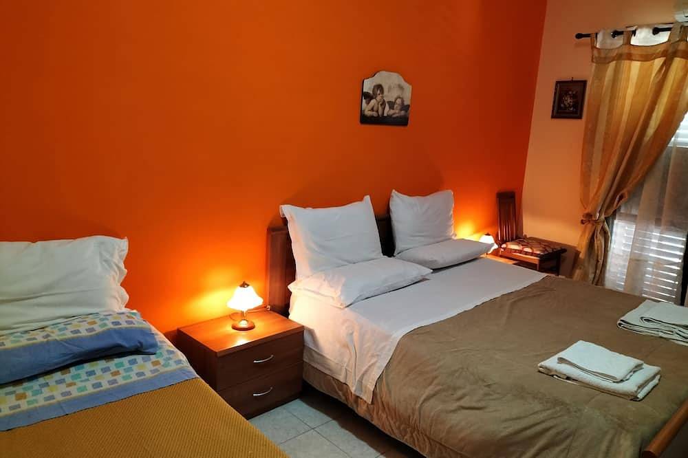 Apartamento entero, Apartamento con terraza panoramica in Letojanni, Provincia de Messina