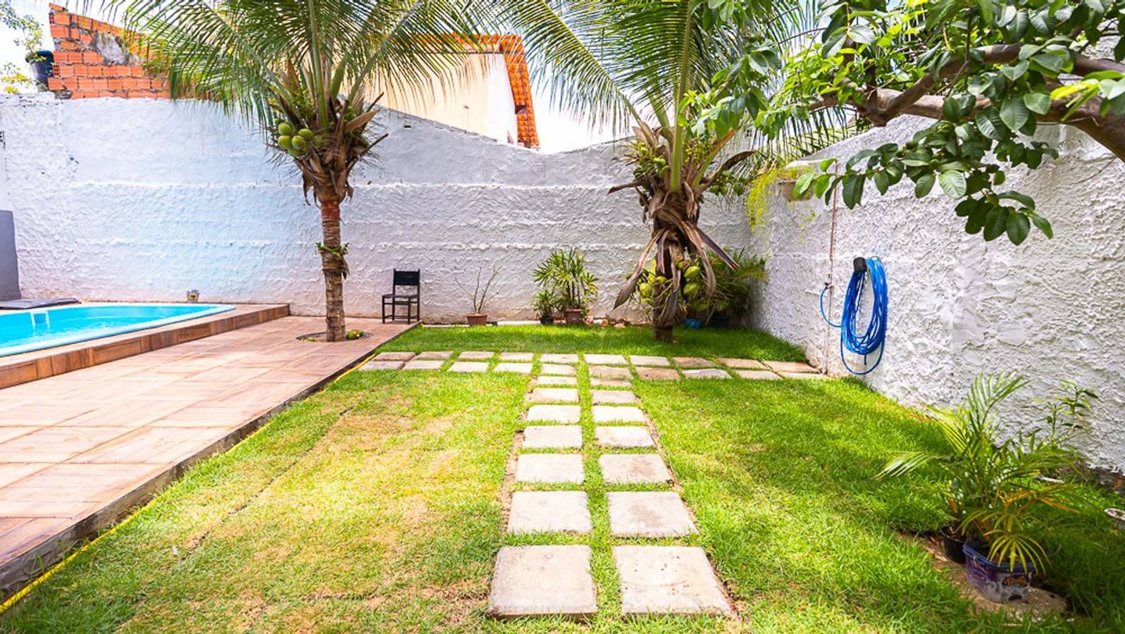 Casa com Piscina e Churrasqueira em Arembepe in Arembepe, Camaçari