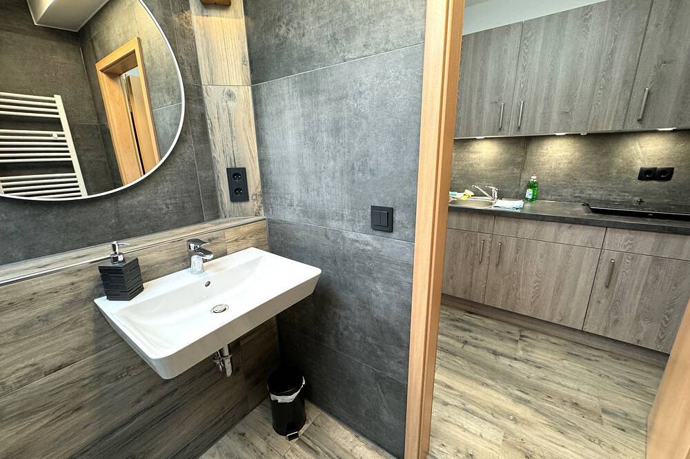 Ganze Wohnung, Luxuriöse Ferienwohnung \"Nele\" mit Wohlfühlgarantie am Eixendorfer See in Rötz, Ostbayern