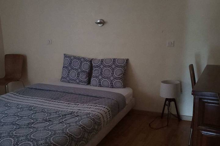 Apartamento entero, Spacious 3-Bedroom Apt (Apt N°15) in Roanne, Región de Roanne