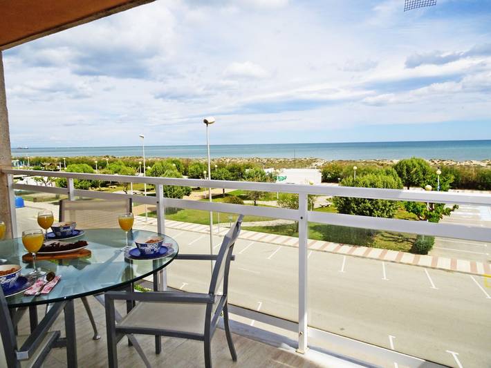 Appartamento per 6 persone, con giardino e balcone in Daimus