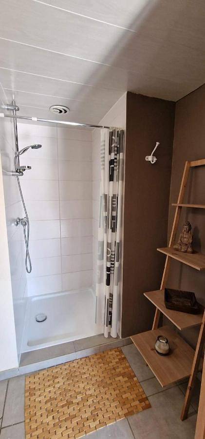 Appartement entier, One-Bedroom Apartment in Florenville, Province de Luxembourg