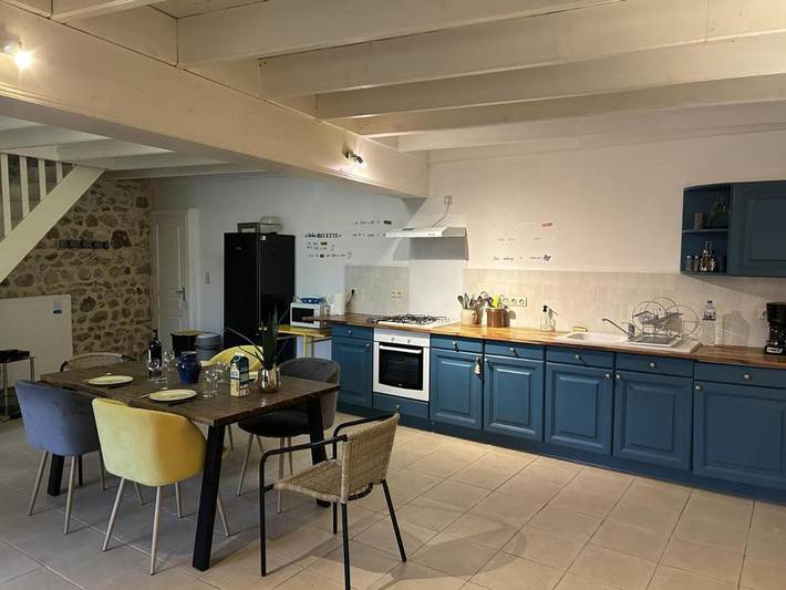 Location de vacances pour 5 personnes, avec terrasse et jardin à Saint-Gourson - 4