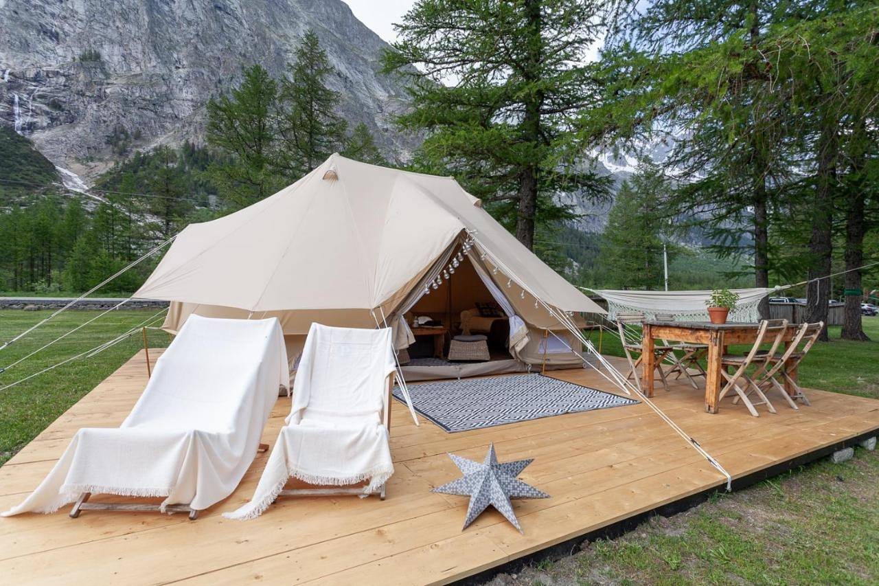 Hobo Camping in Courmayeur, Massiccio del Monte Bianco