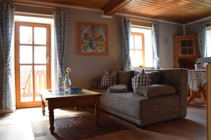 Ferienwohnung für 2 Personen, mit Balkon und Garten sowie Sauna in Spalt