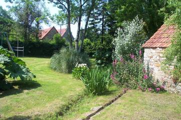 Glamping for 10 People in Saint-Christophe-du-Foc, Manche, Photo 3