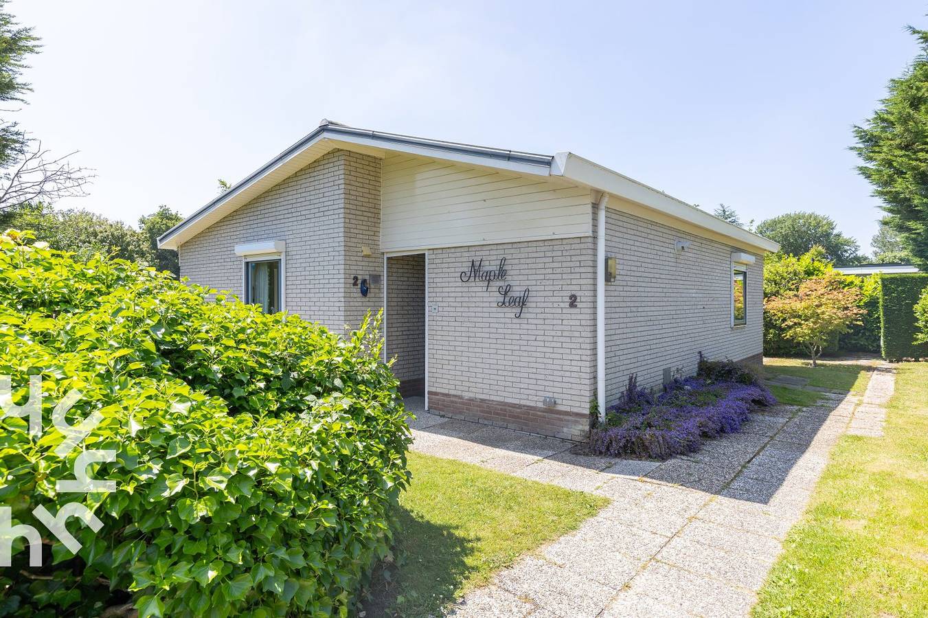 Vrijstaande 6 persoons bungalow met een grote natuurlijke tuin in Kamperland, Walcheren