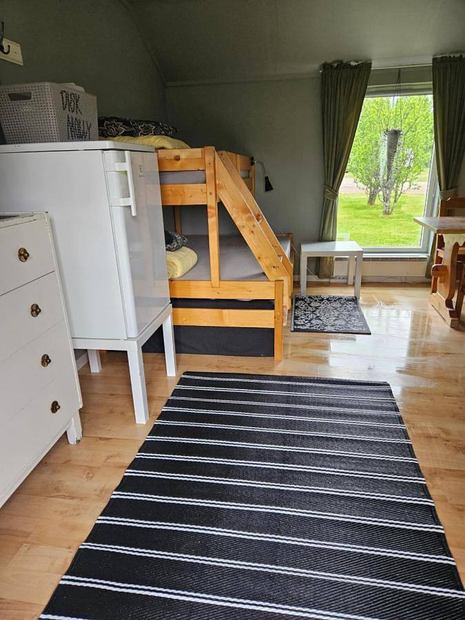 Ferienhaus für 2 Personen, mit Terrasse und Garten sowie Sauna in Mora - 3