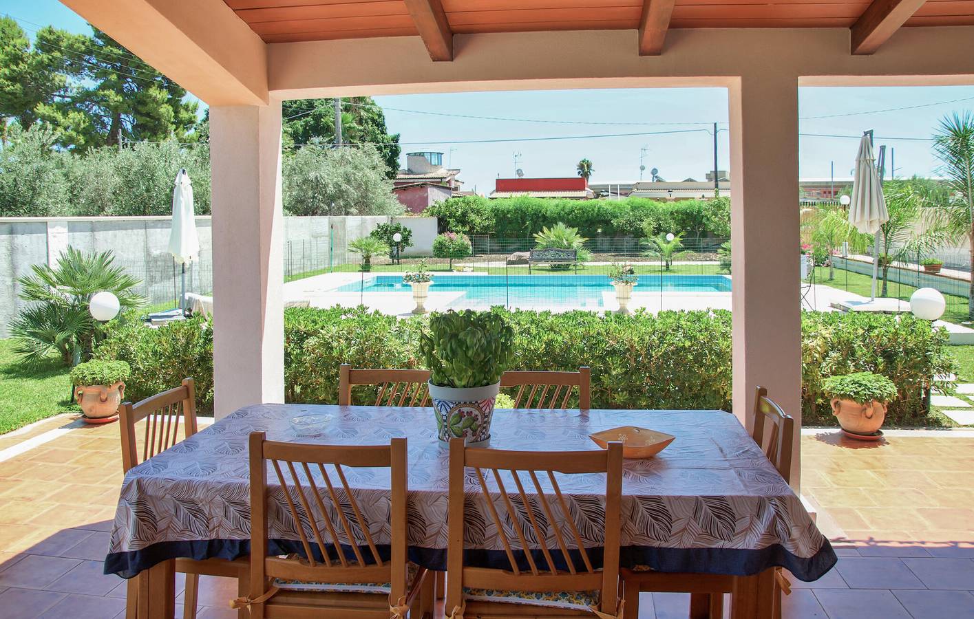 Beatitudine sulla spiaggia con piscina e terrazza in Augusta (comune), Siracusa e dintorni